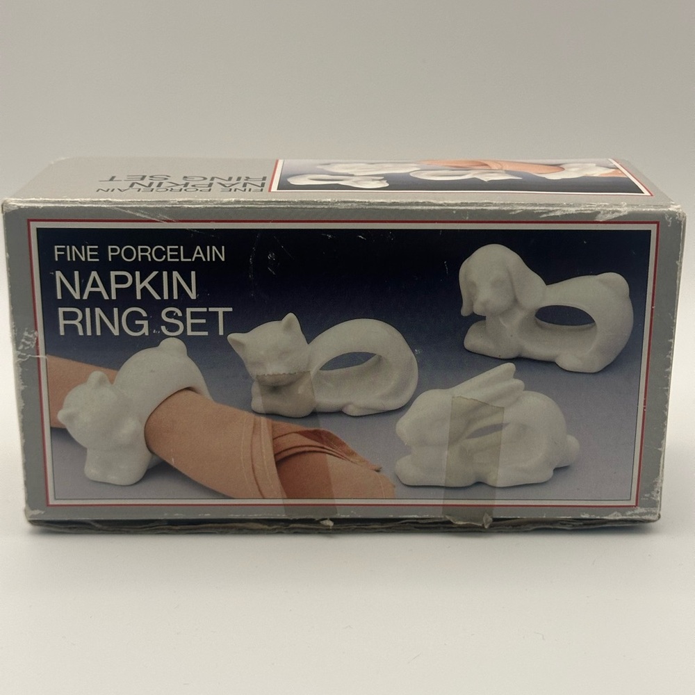 Vintage fine Porcelain Napkin Ring Set